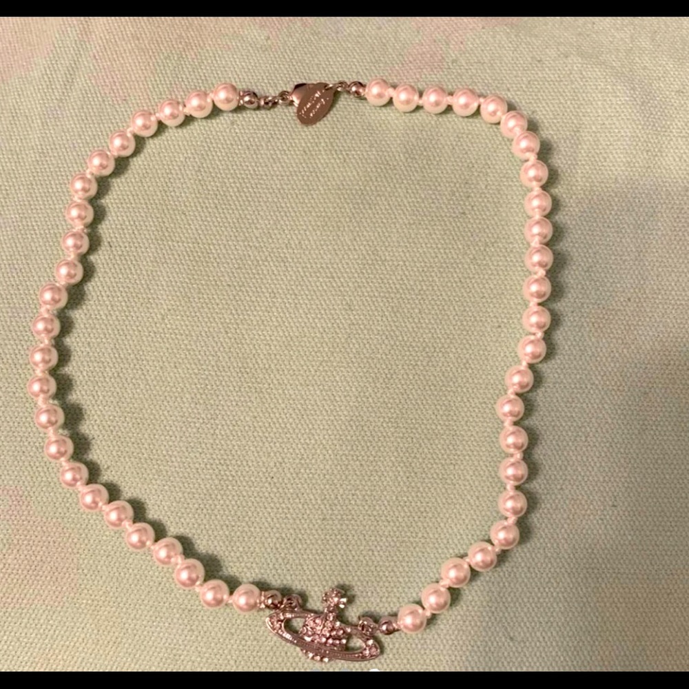 Planet pearl necklace